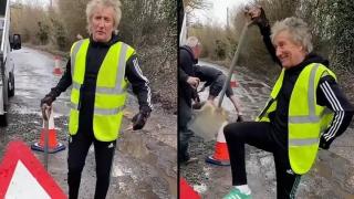Род Стюарт сам запълва дупките край дома си, защото "няма кой друг"