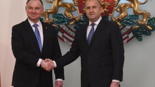 Полша отзовава 45 руски дипломати заради шпионаж, един от тях е задържан