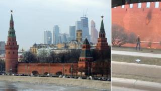 Гневен мъж хвърля коктейли "Молотов" по стените на Кремъл (видео)