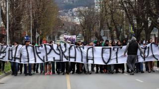 Фенове на Черно море, Спартак и ЦСКА се обединиха в протест срещу БФС (видео)