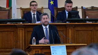 Депутатите гласуваха помощта за Украйна (видео)