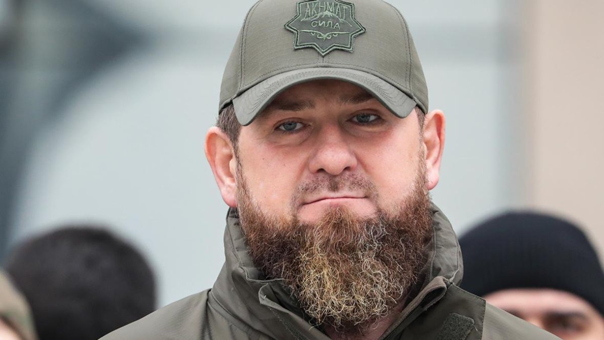 Рамзан Кадиров: Събарянето на съветски паметници в Европа е "сатанизъм"