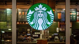 И Starbucks напуска Русия след 15 години работа