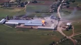 Украйна публикува видео как унищожава руски складове с боеприпаси