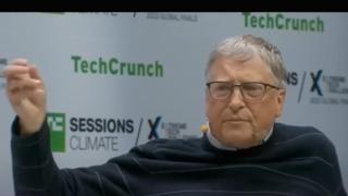 Бил Гейтс се подигра с феновете на криптото и модерните NFT-та (видео)