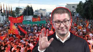 Лидерът на опозицията в РСМ: Българите трябва да ни коленичат