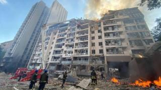 Русия удари с ракети Киев и много други градове (видео)