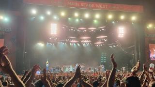 Вокалистът на Pearl Jam загуби гласа си заради пожарите във Франция