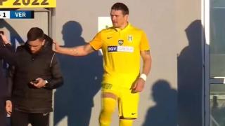 Уникални кадри от дебюта на Усик във футбола (видео)