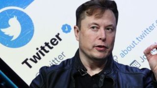 Мъск ще таксува с 8 долара на месец потвърдените акаунти в Twitter