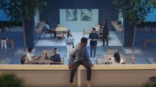 "Samsung" се подиграва на "Apple" в нова реклама (видео)￼