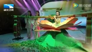 Чуйте магическите звуци на най-голямата флейта в света (видео)