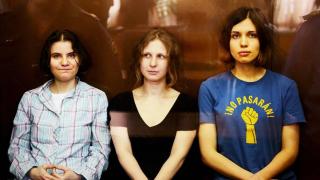 Руската група Pussy Riot пусна нова песен срещу войната (видео)