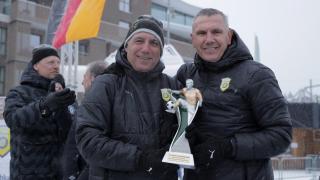 Стоичков стана световен шампион по снежен футбол (видео)