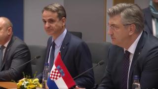 На срещата със Зеленски: Радев в група от противници на острите санкции срещу Русия