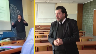 Оперен певец разчупва стереотипа в лекция пред студенти в УНСС (видео)