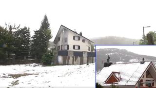 Времето се побърка - в Испания заваля сняг (видео)