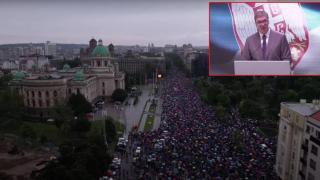 Близо 50 хиляди души излязоха на антиправителствен протест в Белград (видео)