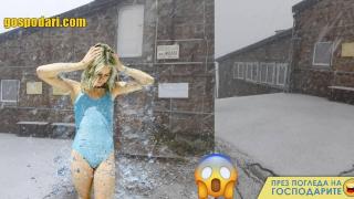 На Мусала скоро ще сменят банските със ски (снимки)