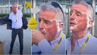 Торти летяха по шеф на авиокомпания, размазаха една в лицето му (видео)
