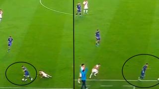 Меси върна времето назад: "върза на фльонга" двама (видео)