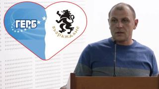 ГЕРБ и "Възраждане" се обединиха в Свищов - "защото ми е селски и му имам доверие" (видео)