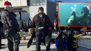 Водолази отбелязват празника с шампанско под водата (видео)