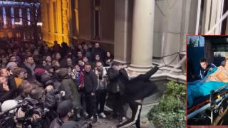 Пребиха и отровиха опозиционен политик в Сърбия (видео)