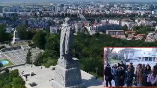 В Пловдив протестират срещу преместването на паметника Альоша (видео)