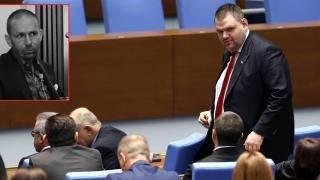 След дъжд качулка: Създават парламентарна комисия за дейността на Мартин Божанов