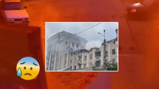 Улична камера засне момента, в който руска ракета удря украински град (видео)