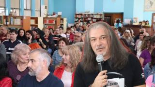 Маги Халваджиян с първо интервю за автобиографичната си книга "Без реклами" (РЕПОРТАЖ)