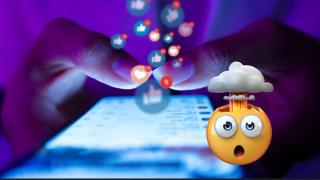 Meta тренира изкуствения си интелект със снимките и постовете ни във Facebook и Instagram