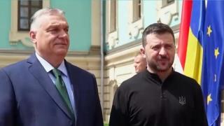 Орбан на изненадваща визита в Киев - призова за временно прекратяване на огъня (видео)