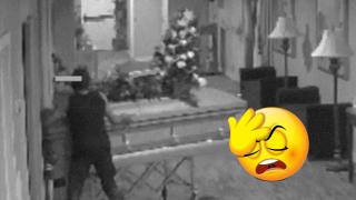 Американка открадна ковчег с тяло вътре
