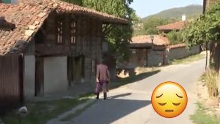 Кмет на високопланинско село пътува с трактор, за да купува лекарства на жителите (видео)