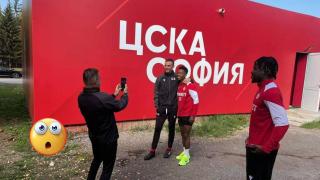 Димитър Бербатов се появи на тренировка на ЦСКА (видео)