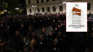 Засилено полицейско присъствие пред Народния театър заради два нови протеста (видео)