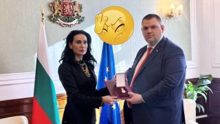 Украйна се чуди как да замаже грандиозния гаф с наградата на Пеевски - щяла да раздава още отличия