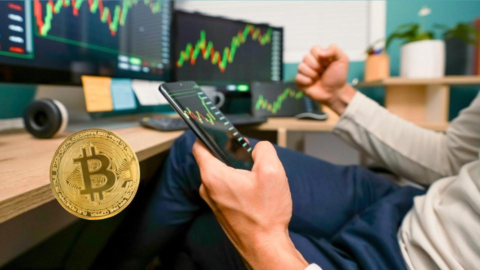 Биткойнът счупи границата от 100 хил. долара тази седмица