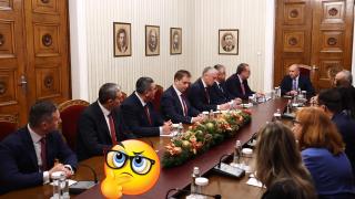 Радев се срещна и с "Демокрация, права и свободи - ДПС" за консултация (видео)
