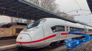 Скоростен влак позволява да се стигне от Париж до Берлин по-бързо, отколкото от София до Бургас 