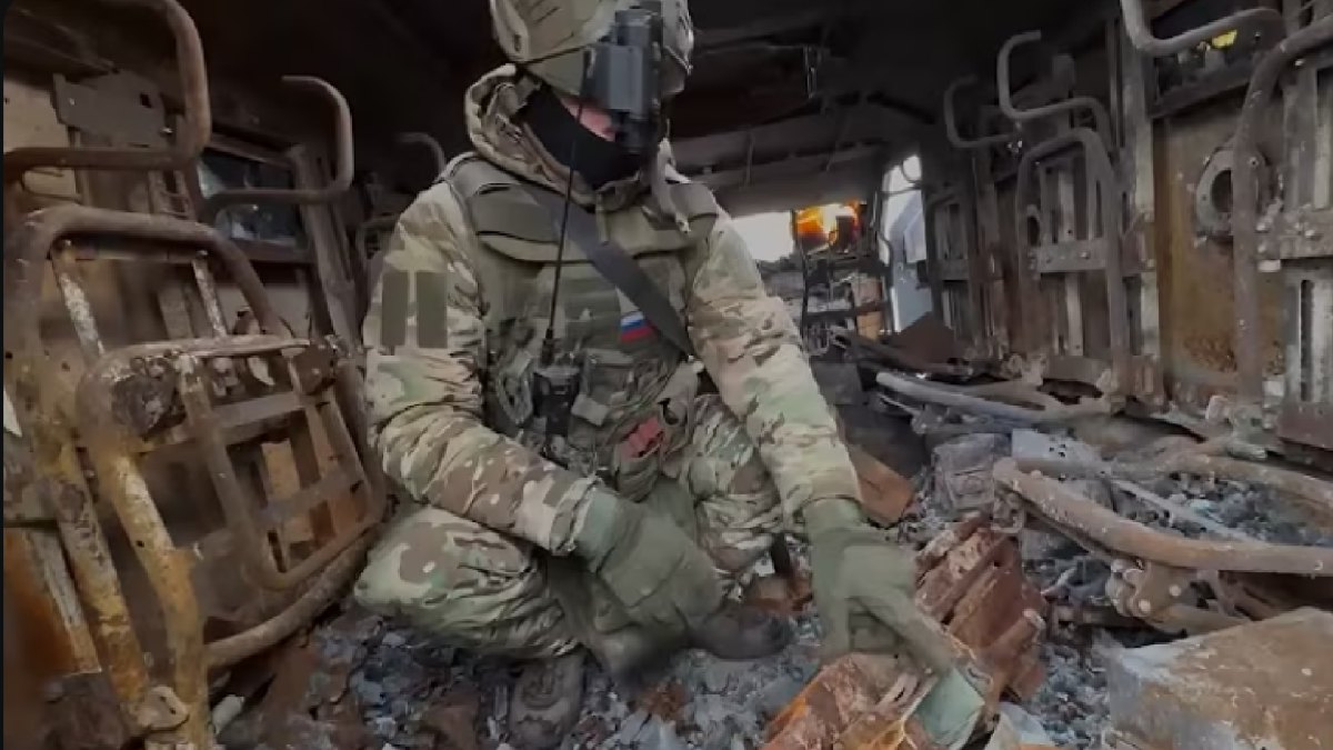 Украйна обяви колко руски танка и бойни машини са унищожени във войната