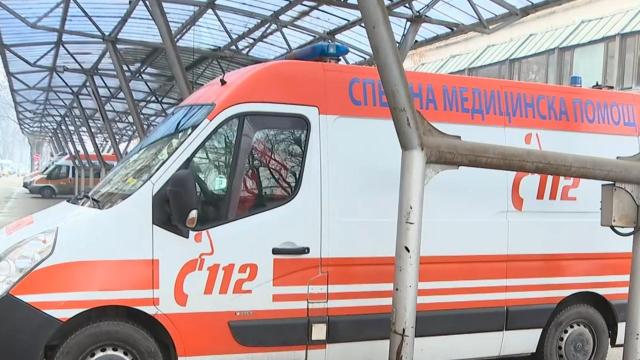 Медици от Спешния център в София заплашват с масови оставки