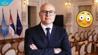 Сръбският премиер подаде оставка