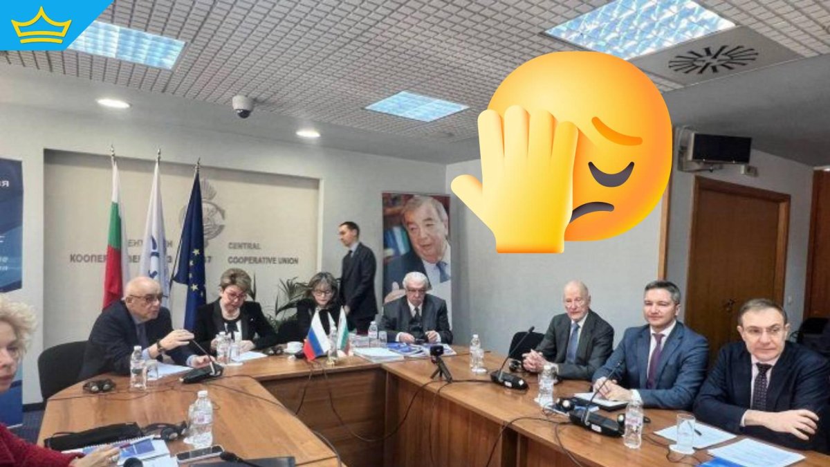 Из Европа отзовават кремълски дипломати - у нас министри гордо сядат до руския посланик (снимка)