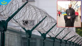 Изпращат в затвора руски свещеник, снимал се с украинското знаме през 2014