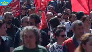 Многохиляден протест в Истанбул в подкрепа на арестувания кмет Екрем Имамоглу