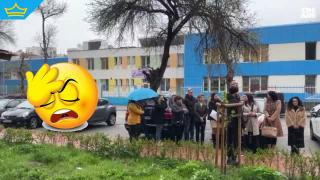 Символично наказание, но не и уволнение за учителката, накарала дете да бърка в тоалетната чиния (видео)