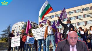 "Тежка криза в здравеопазването": Половината лекари от България бягат в чужбина (видео)